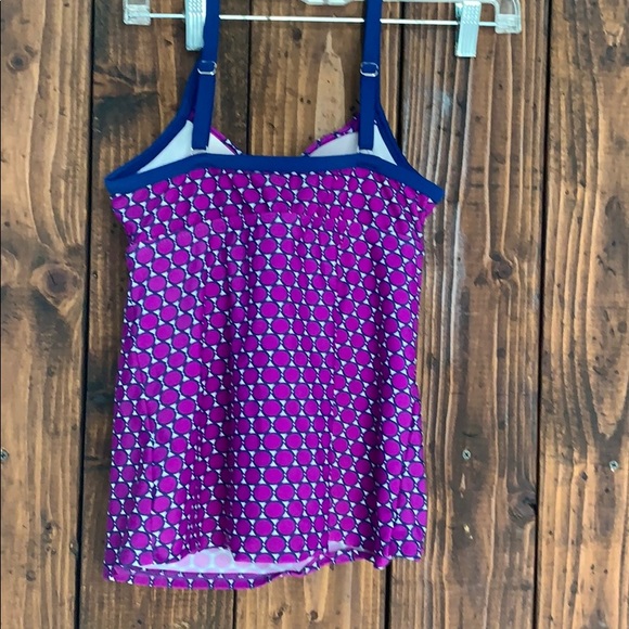 🍀5 for $25🍀. Swim tank - Picture 2 of 4